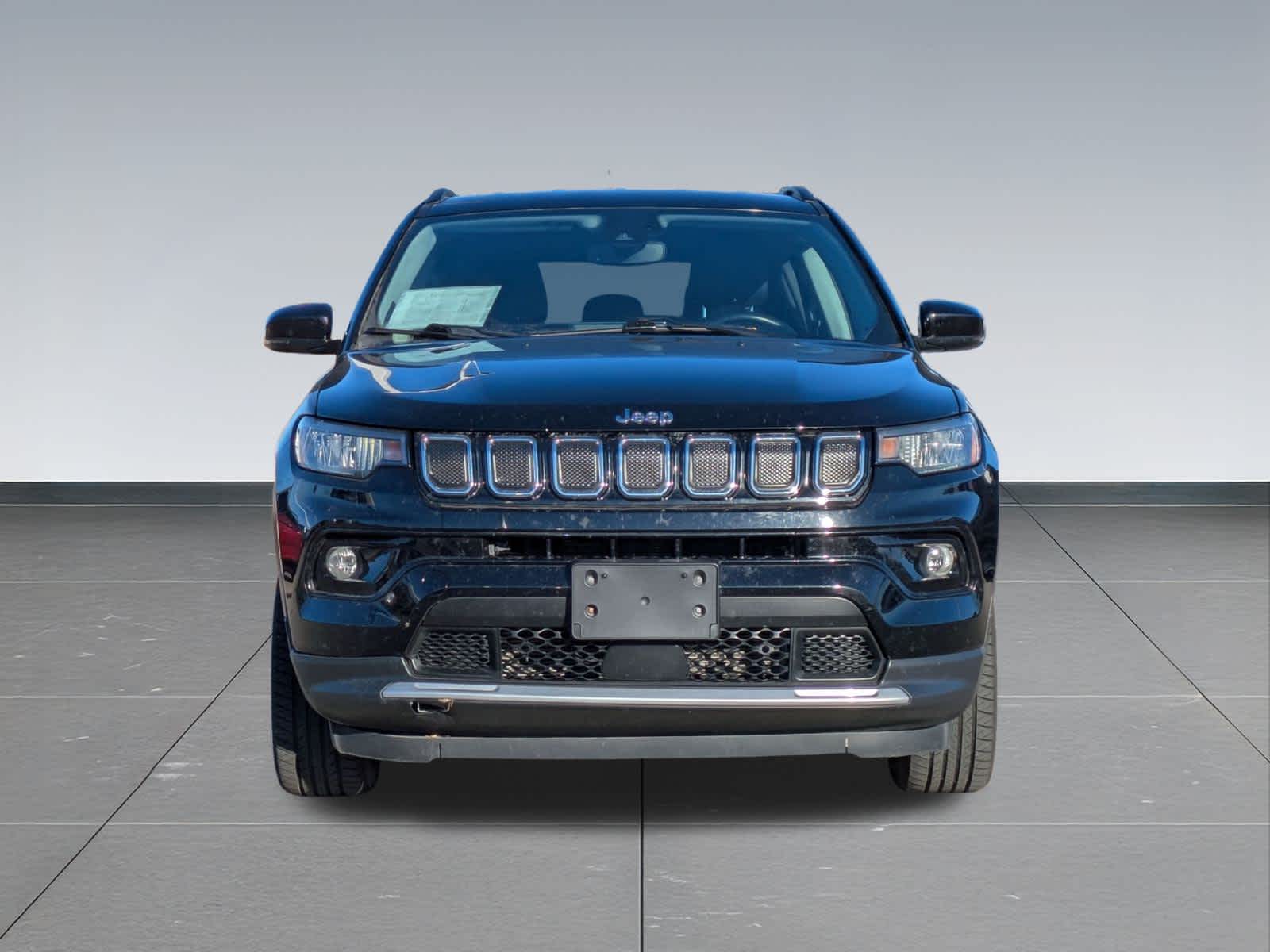 Thumbnail: 2022 Jeep Compass - 9
