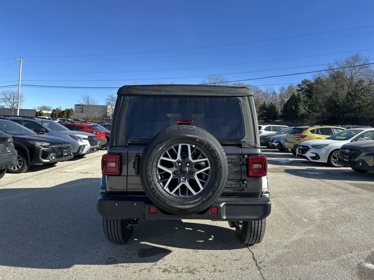 Thumbnail: 2025 Jeep Wrangler - 4