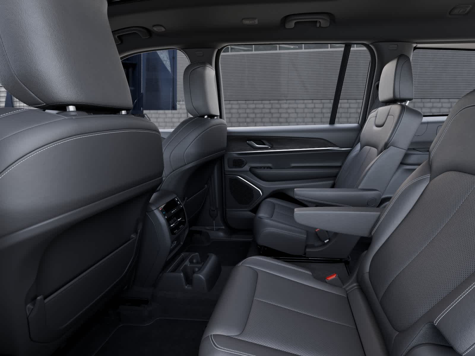 Thumbnail: 2026 Jeep Grand Cherokee L - 23