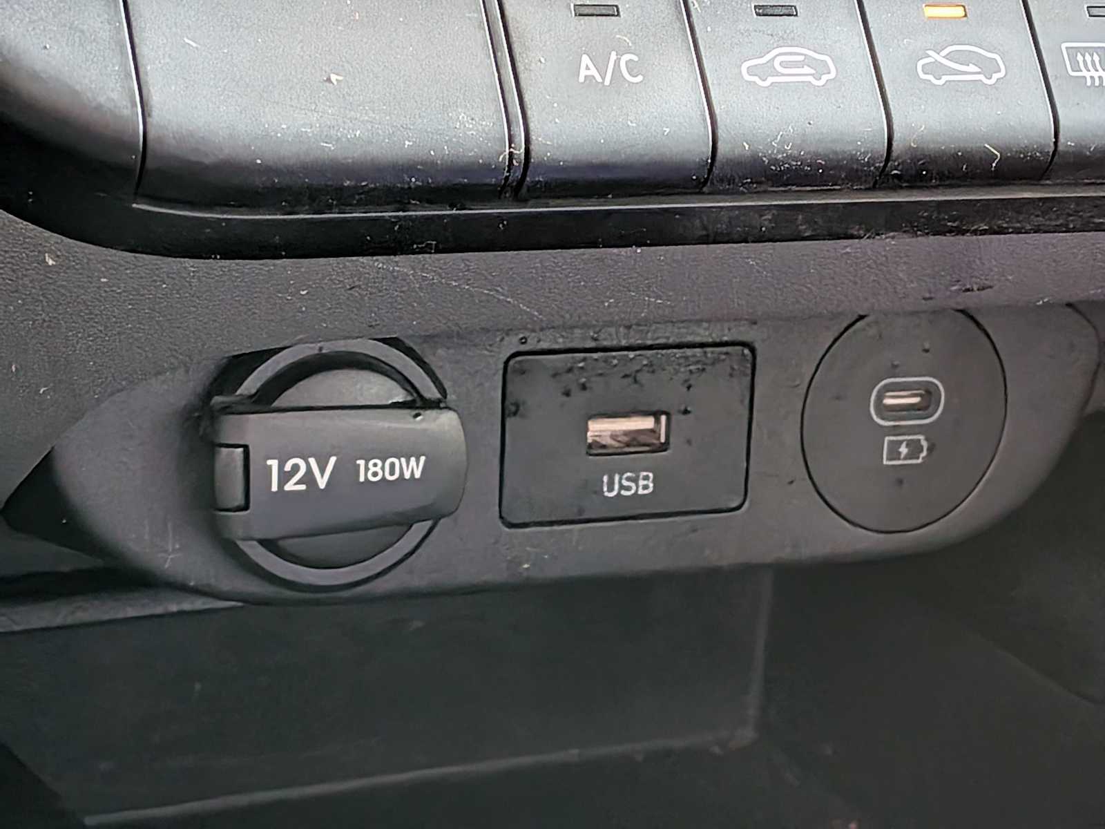 Thumbnail: 2024 Hyundai Elantra - 26