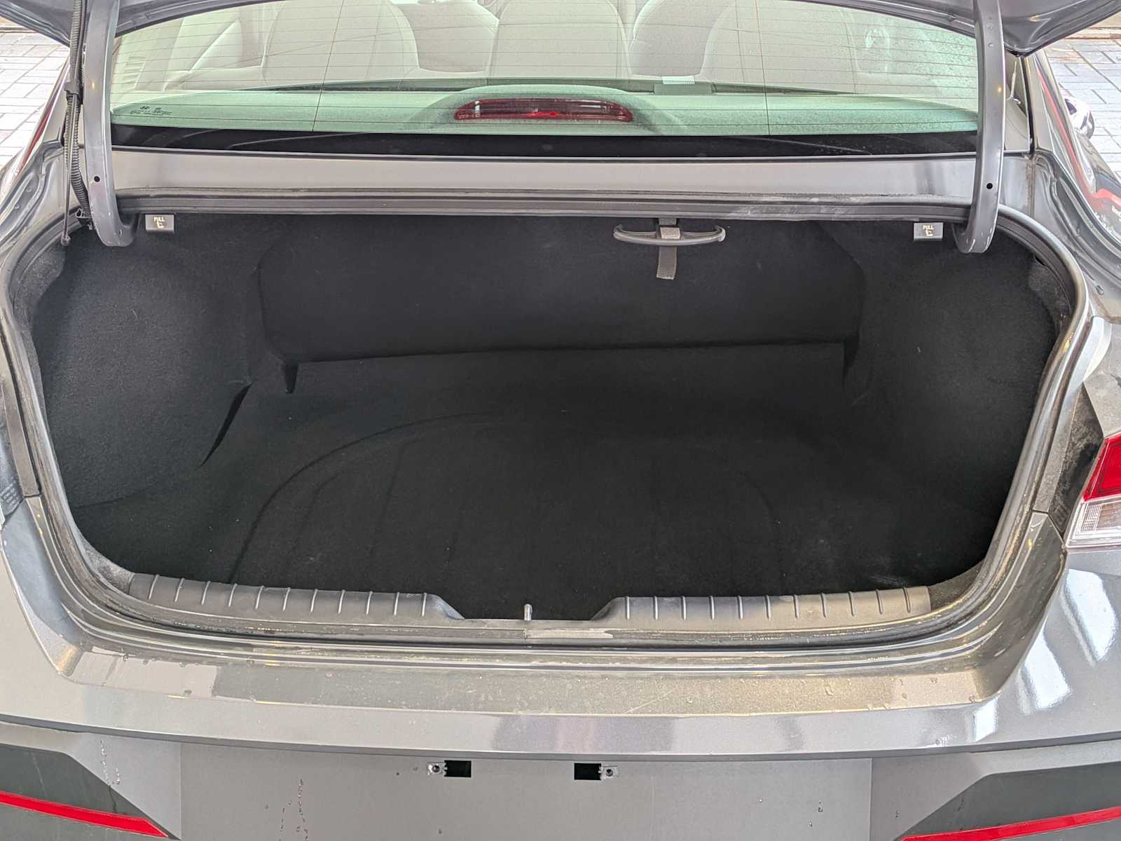 Thumbnail: 2024 Hyundai Elantra - 28