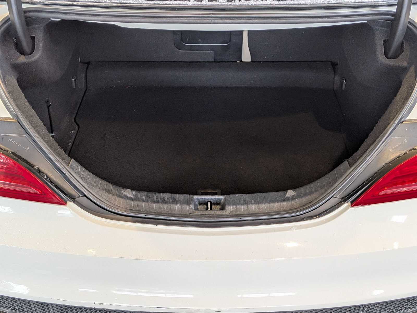 Thumbnail: 2015 Mercedes-Benz CLA - 30