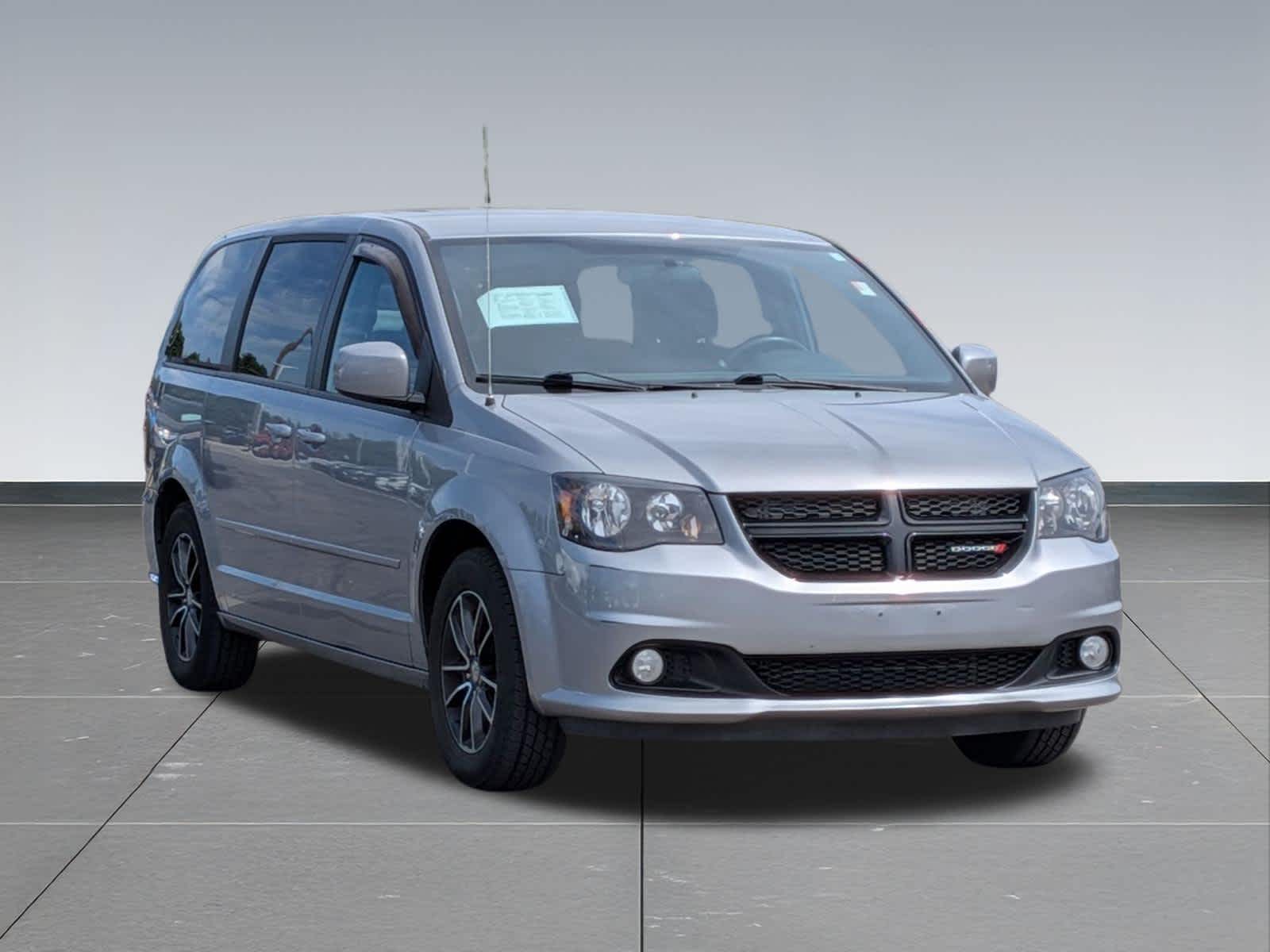 Thumbnail: 2016 Dodge Grand Caravan - 7