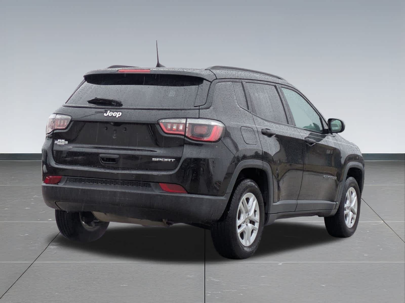 Thumbnail: 2018 Jeep Compass - 6