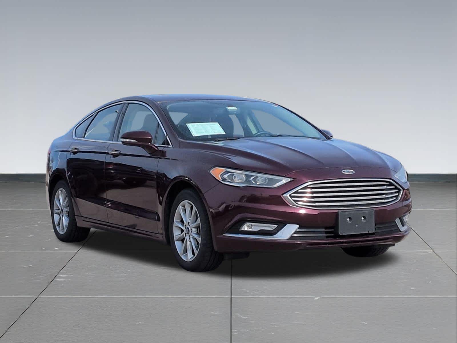 Thumbnail: 2017 Ford Fusion - 8