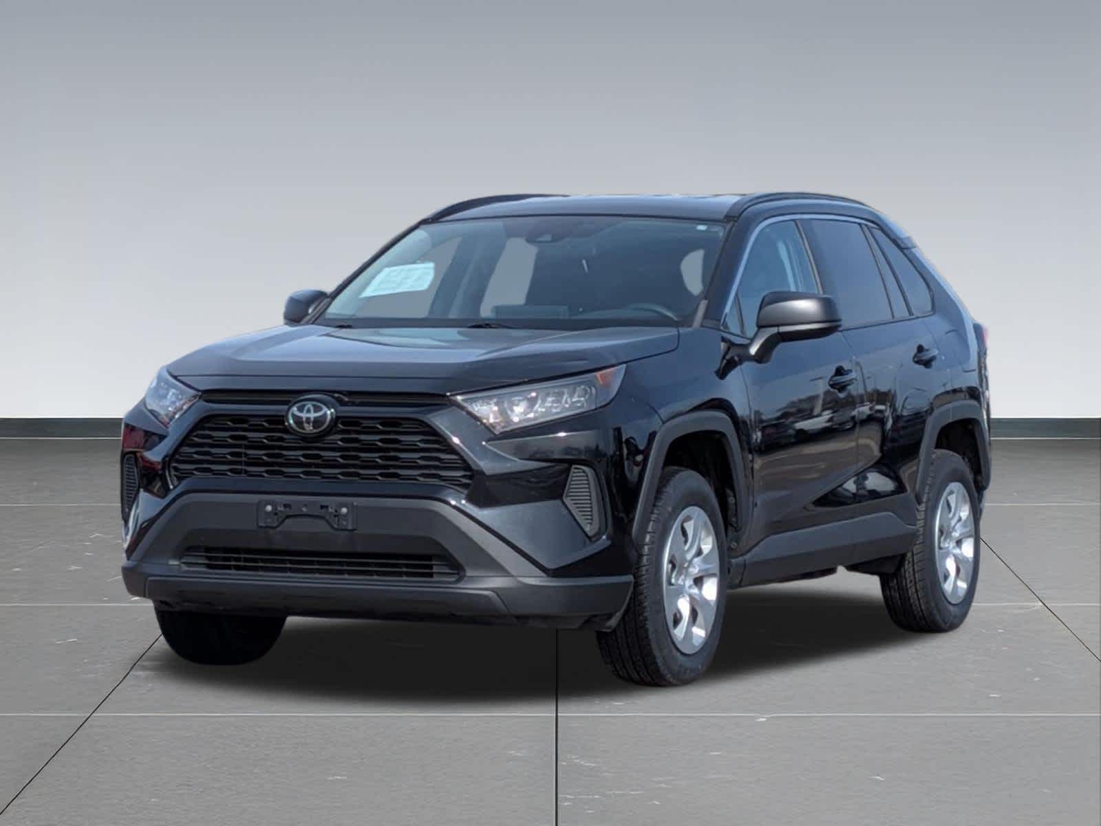 Thumbnail: 2019 Toyota RAV4 - 9