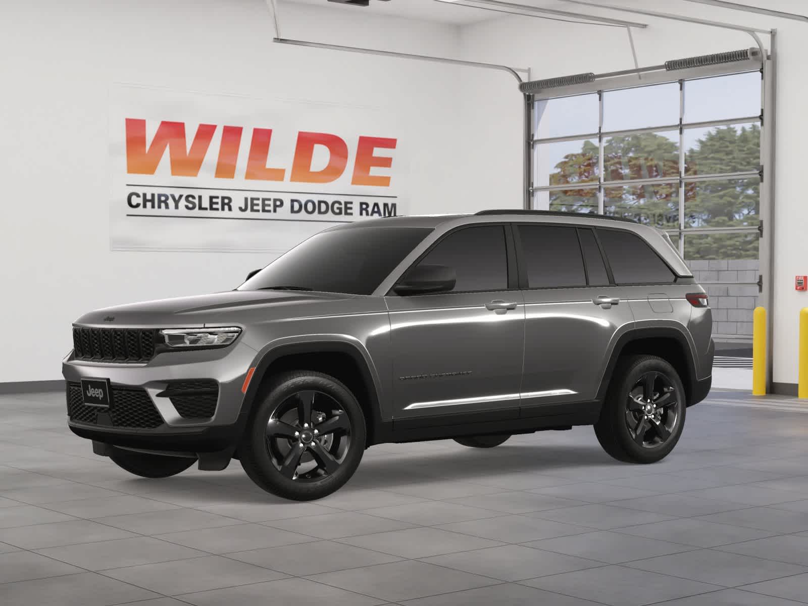 2025 Jeep Grand Cherokee Laredo photo 2