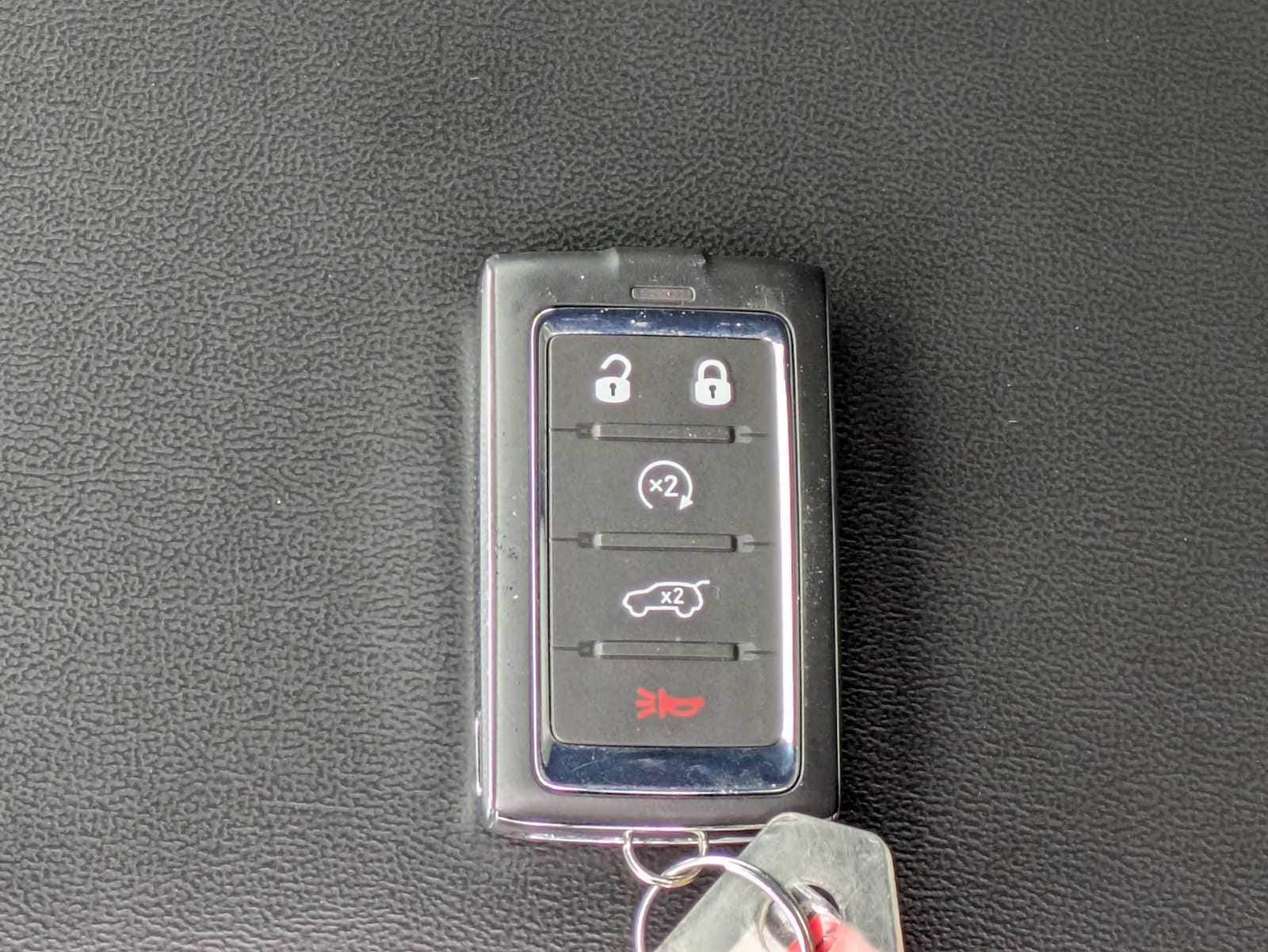 Thumbnail: 2025 Jeep Grand Cherokee - 32