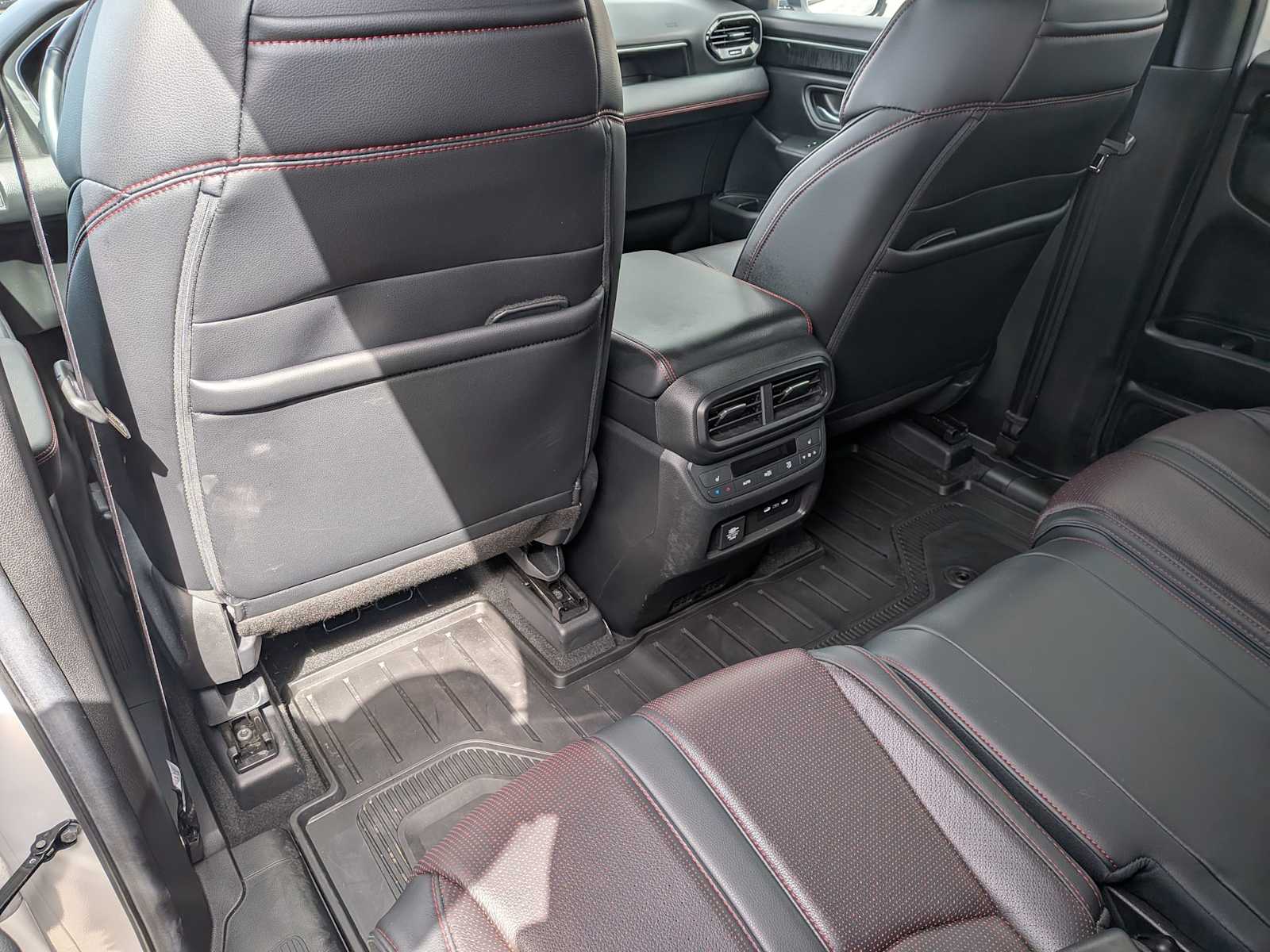Thumbnail: 2025 Honda Pilot - 18
