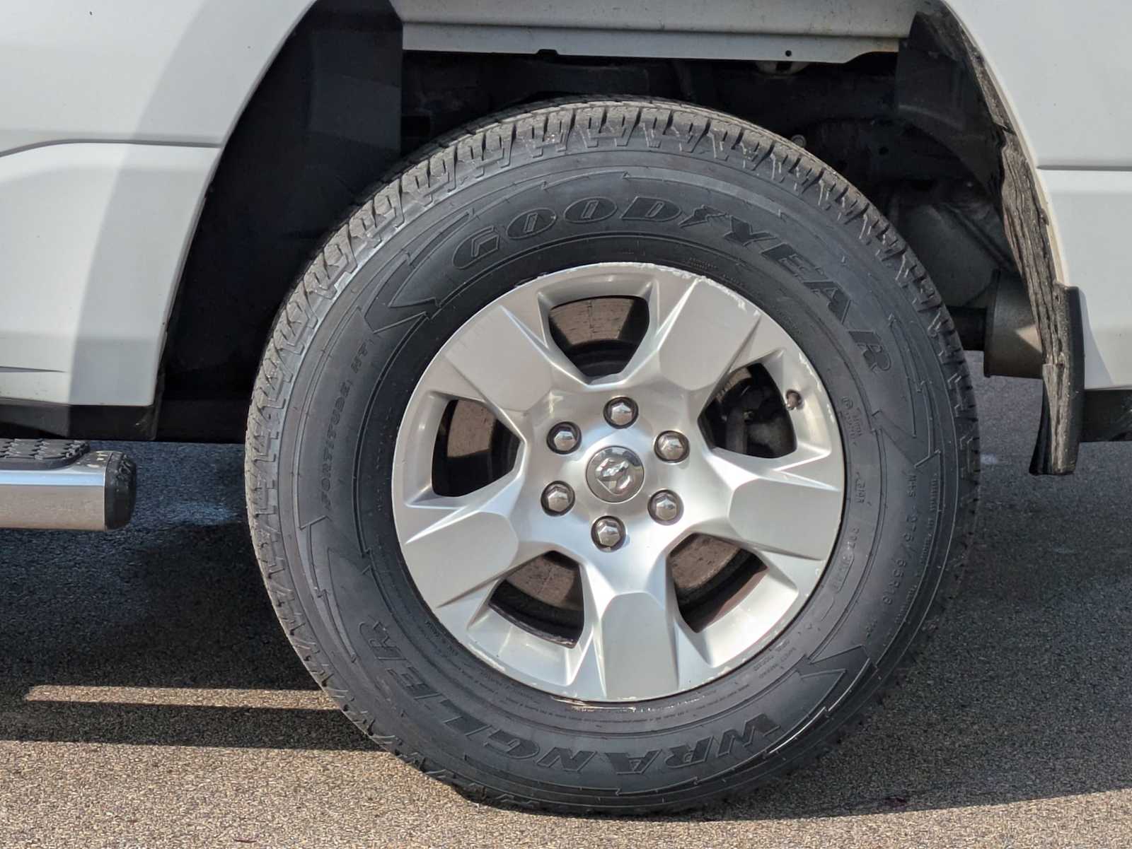 Thumbnail: 2020 RAM 1500 - 13