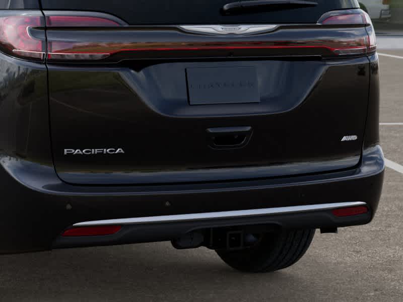 Thumbnail: 2026 Chrysler Pacifica - 13