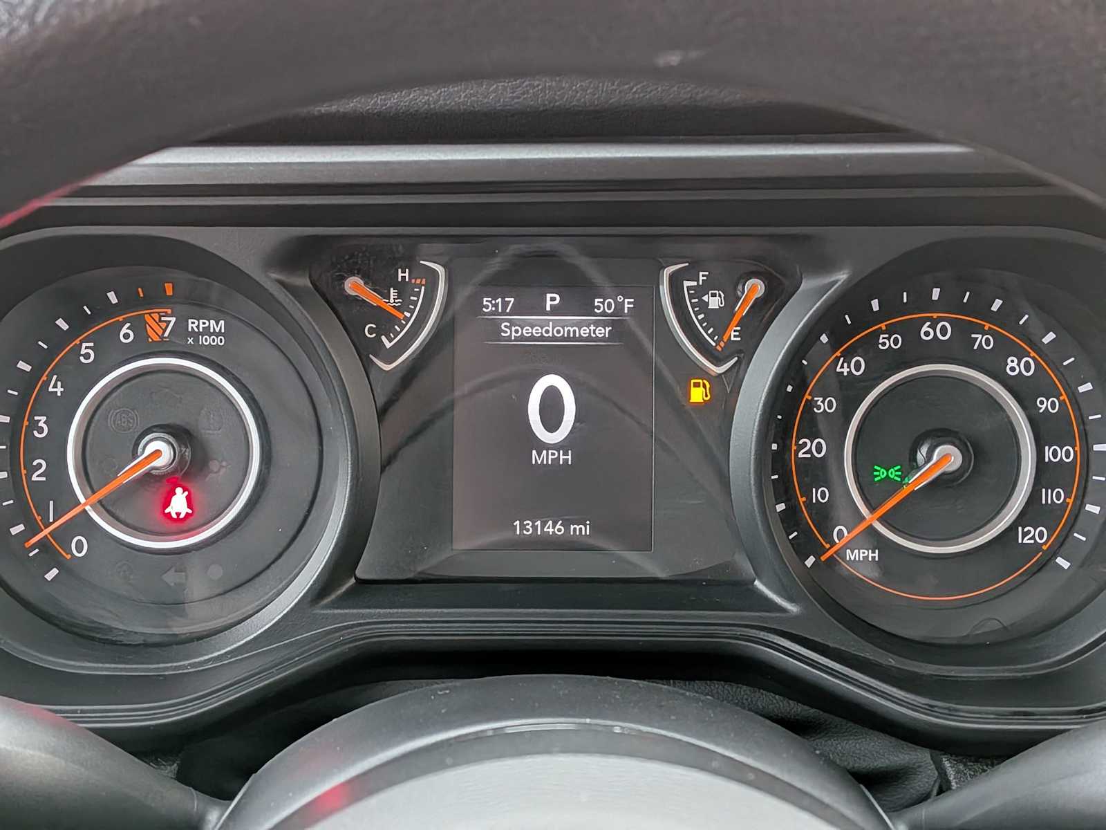 Thumbnail: 2024 Jeep Gladiator - 28