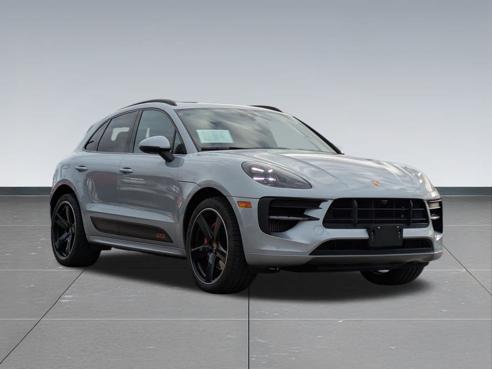 Thumbnail: 2021 Porsche Macan - 8