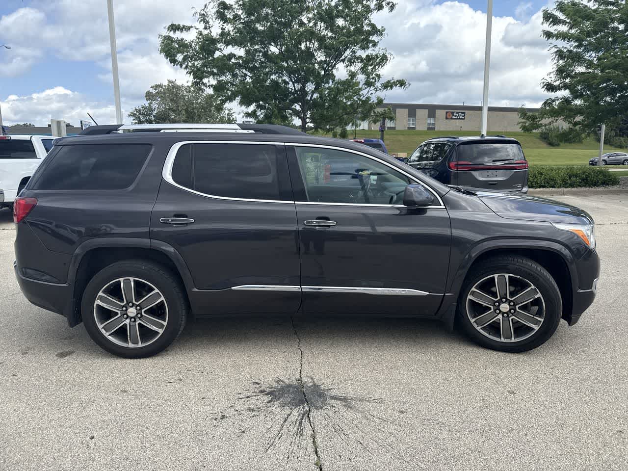 Thumbnail: 2017 GMC Acadia - 7