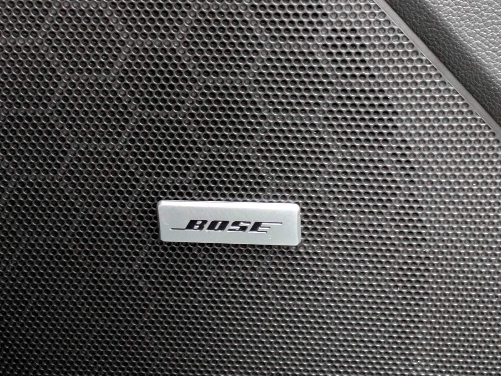 Thumbnail: 2019 Chevrolet Traverse - 32