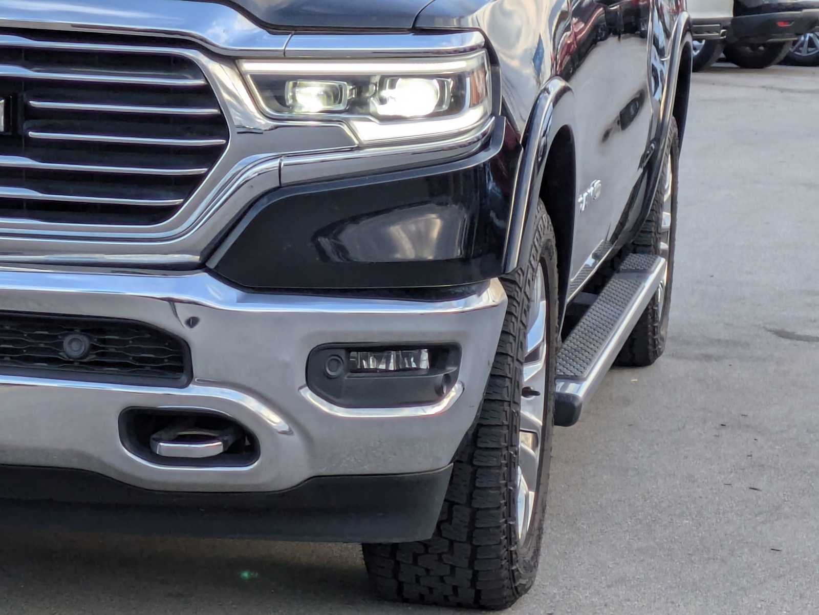 Thumbnail: 2019 RAM 1500 - 10