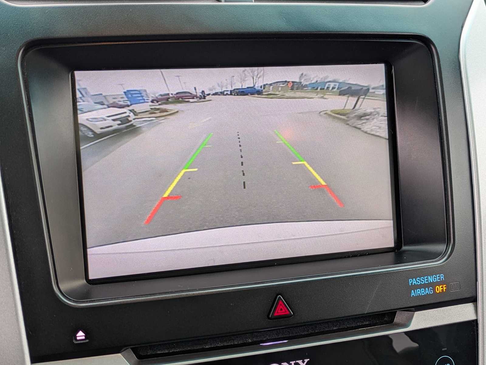 Thumbnail: 2014 Ford Explorer - 30