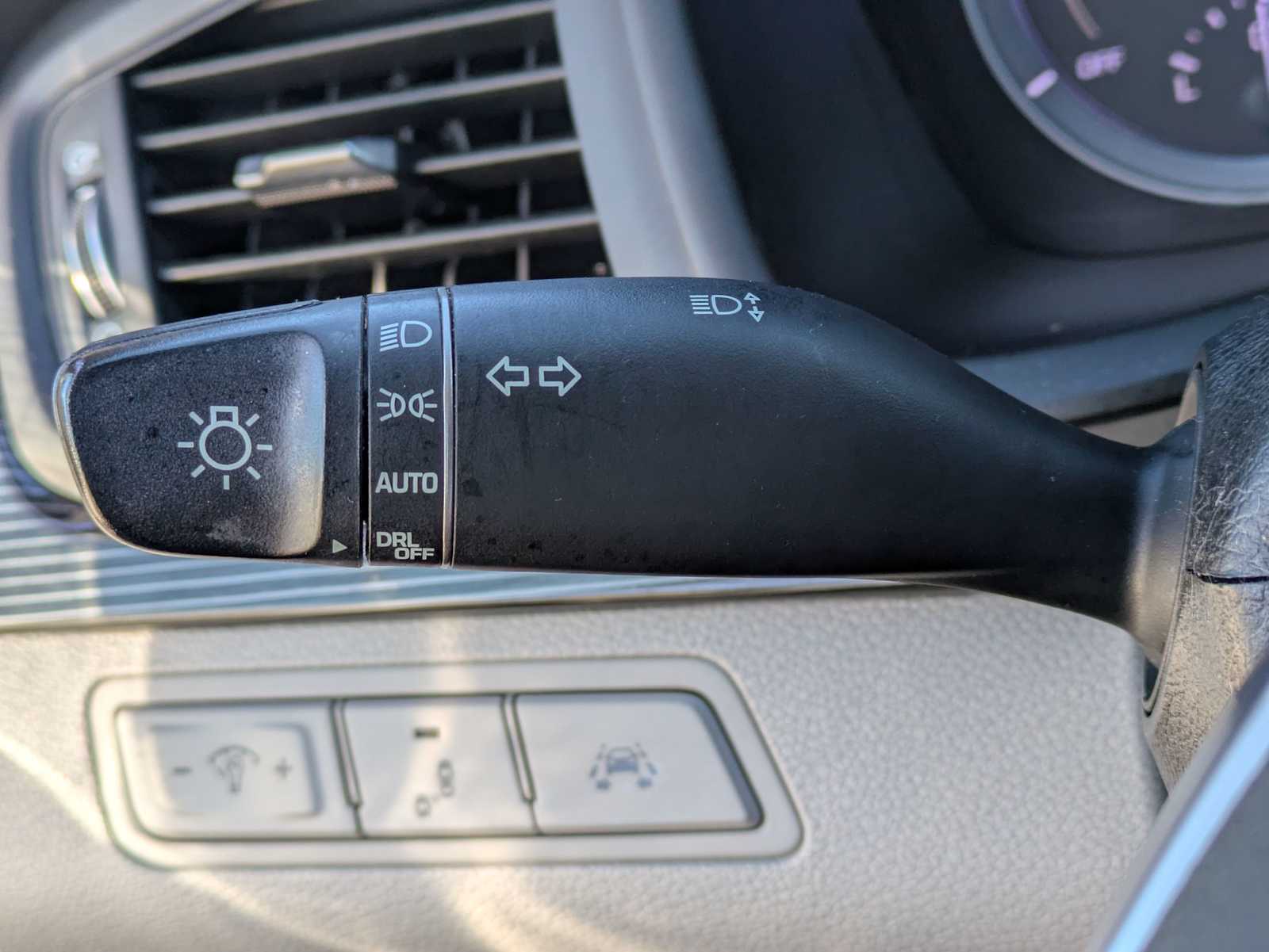 Thumbnail: 2018 Hyundai Sonata - 23