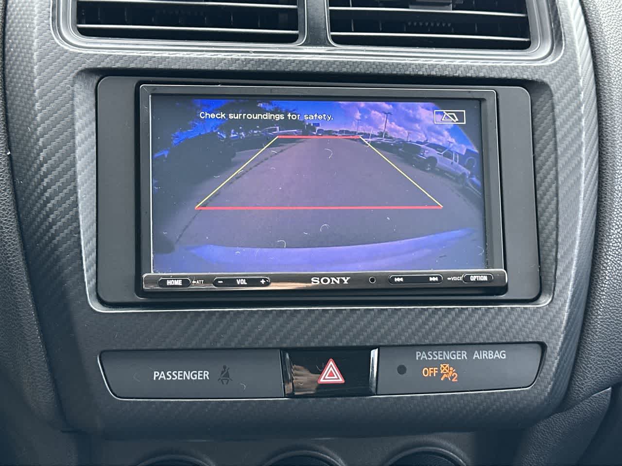 Thumbnail: 2018 Mitsubishi Outlander Sport - 24