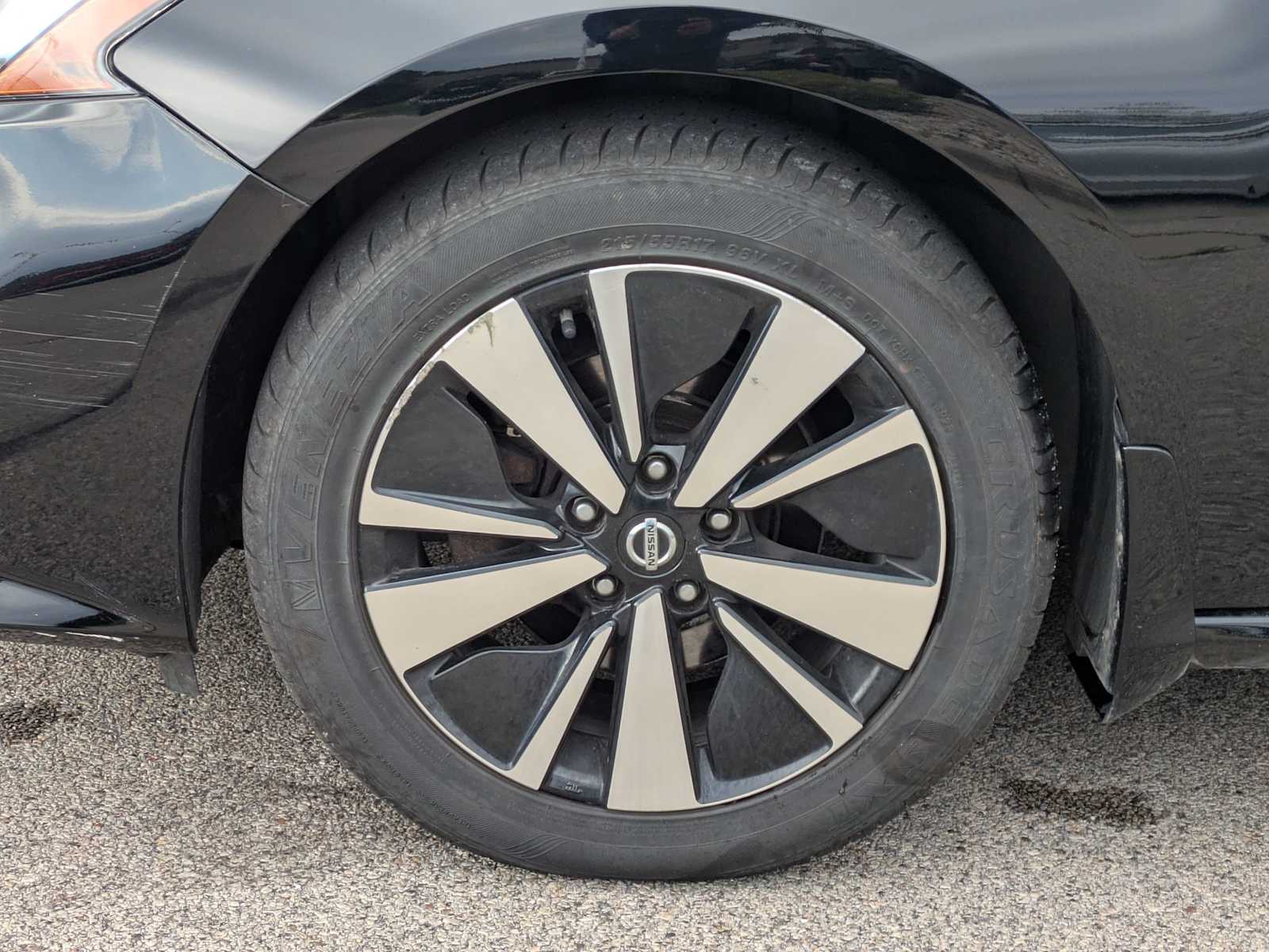 Thumbnail: 2020 Nissan Altima - 13