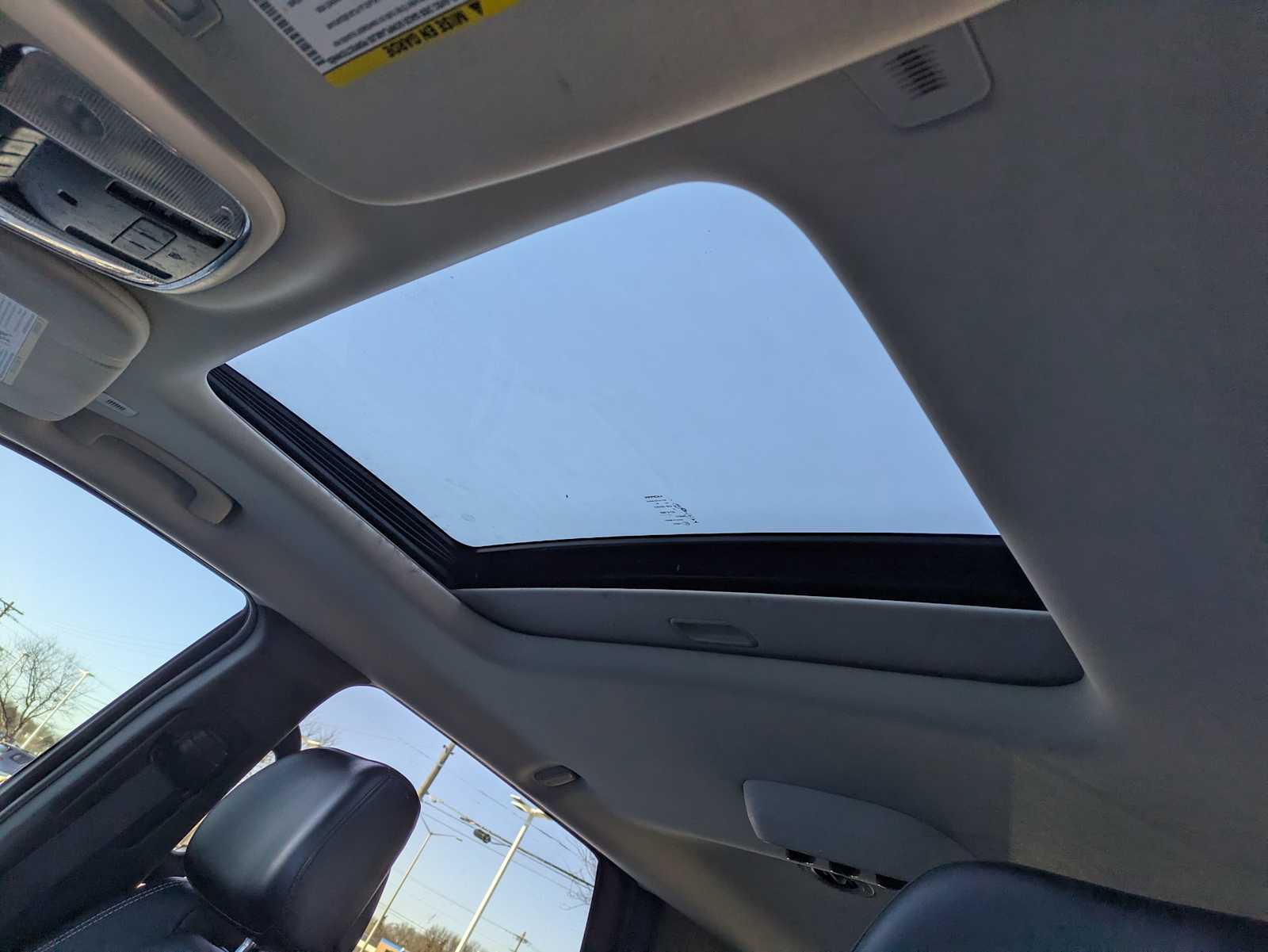 Thumbnail: 2018 Dodge Durango - 17