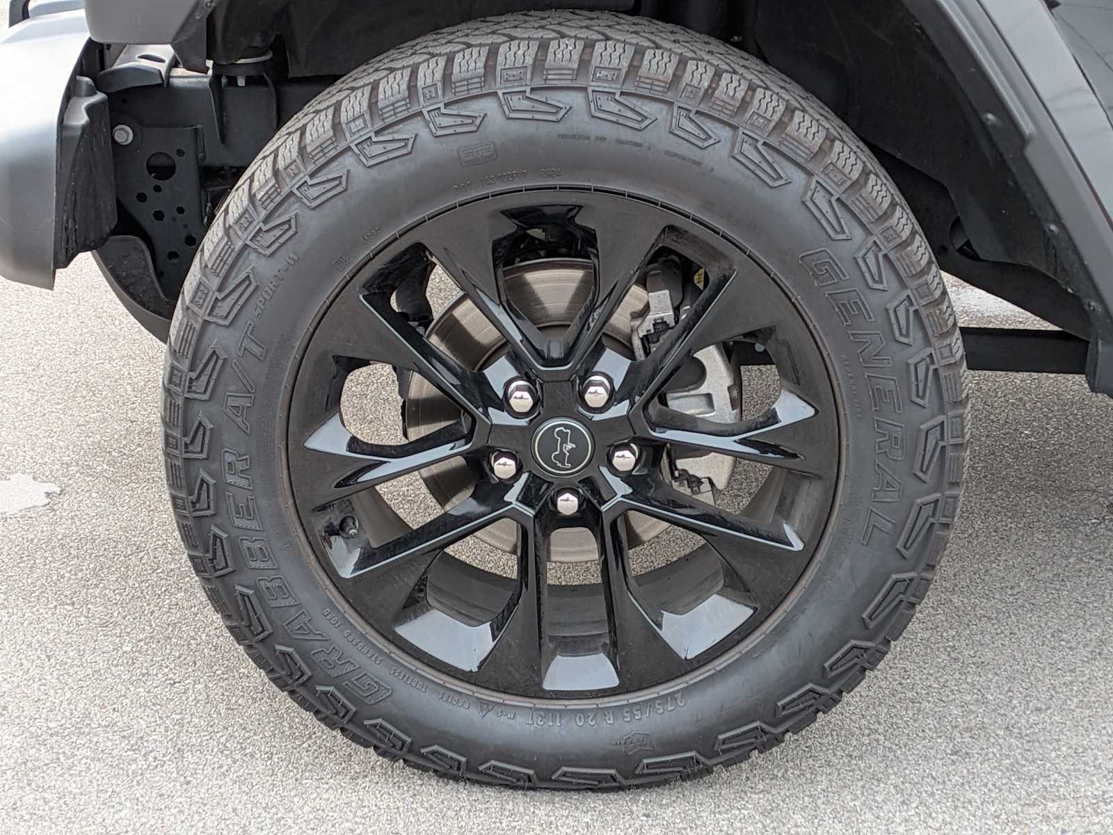 Thumbnail: 2024 Jeep Gladiator - 11