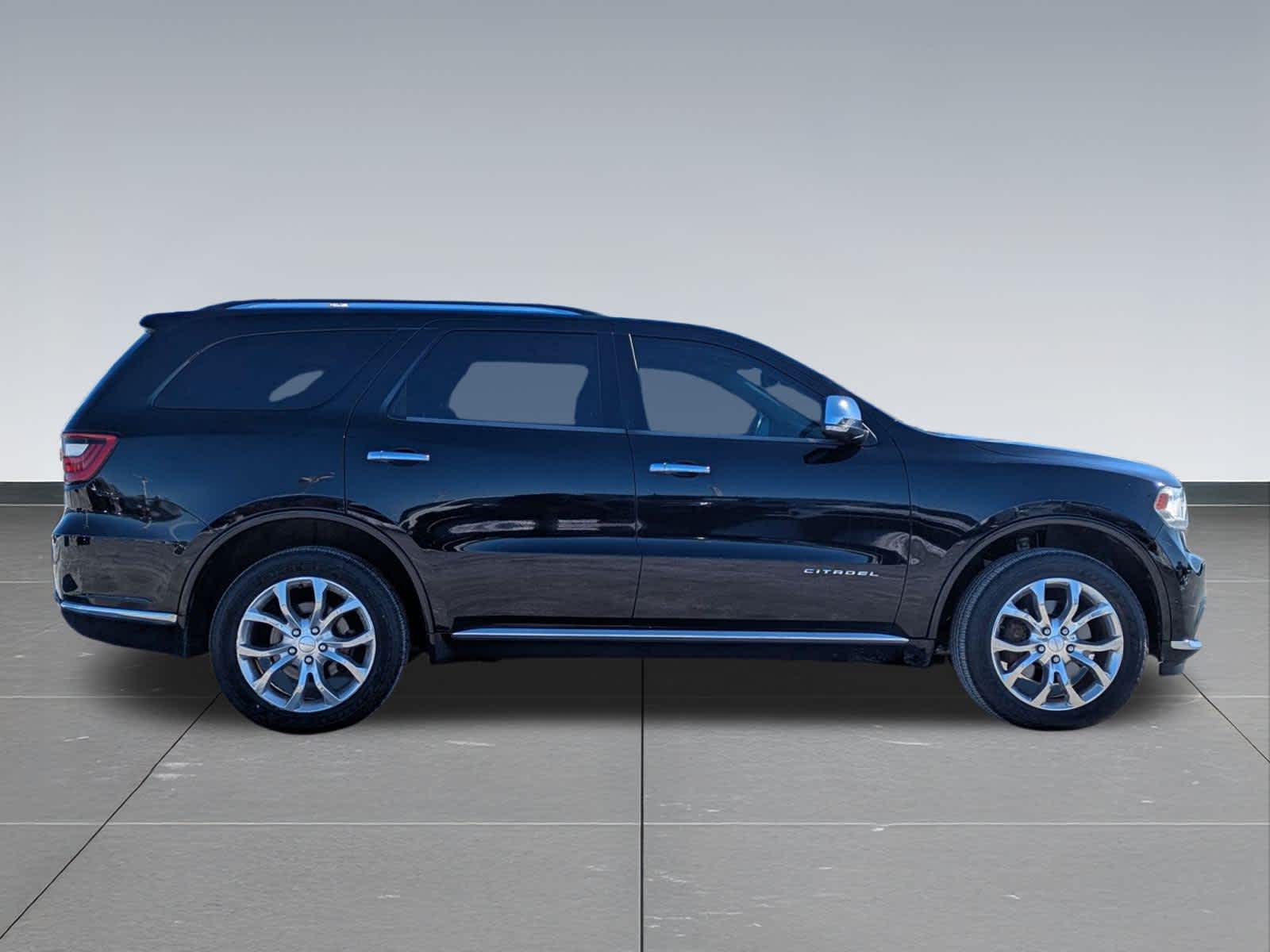 Thumbnail: 2018 Dodge Durango - 6