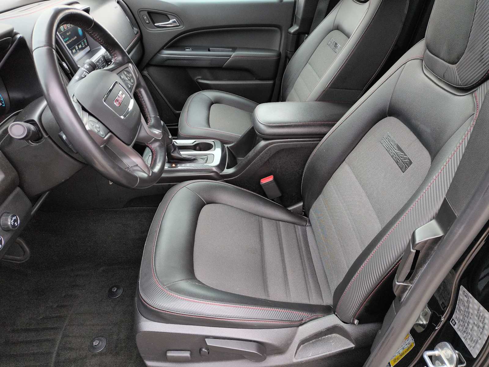 Thumbnail: 2018 GMC Canyon - 14