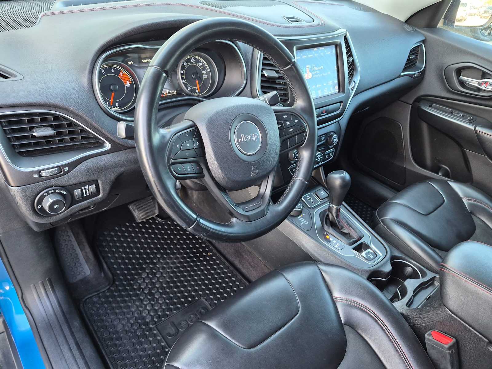 Thumbnail: 2019 Jeep Cherokee - 2