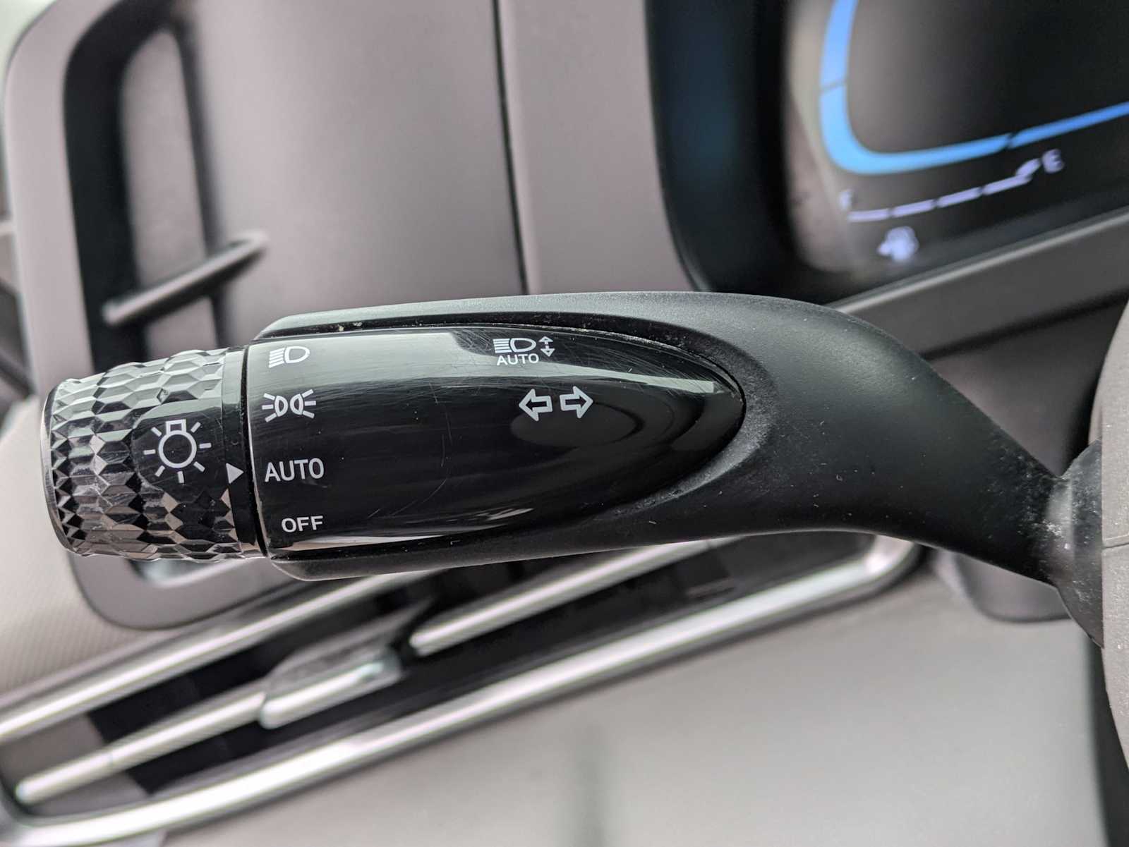 Thumbnail: 2025 Hyundai Elantra - 23