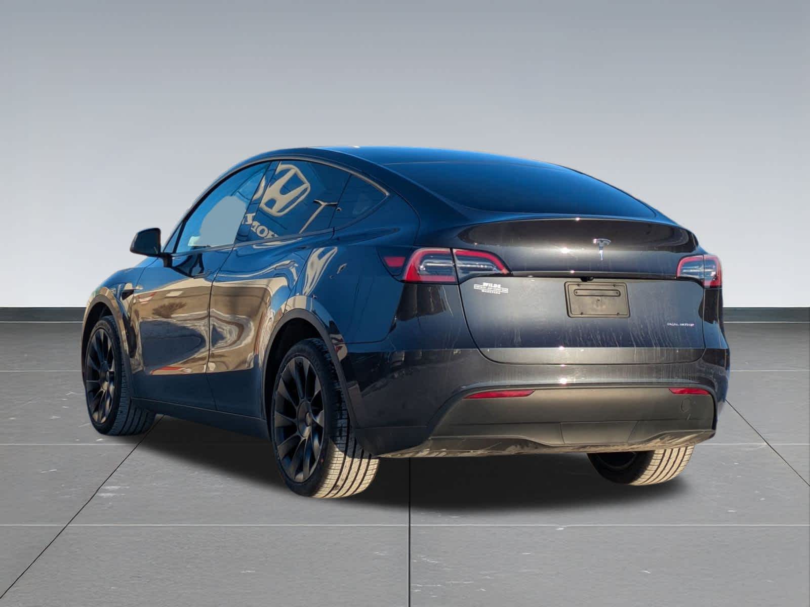 Thumbnail: 2024 Tesla Model Y - 4