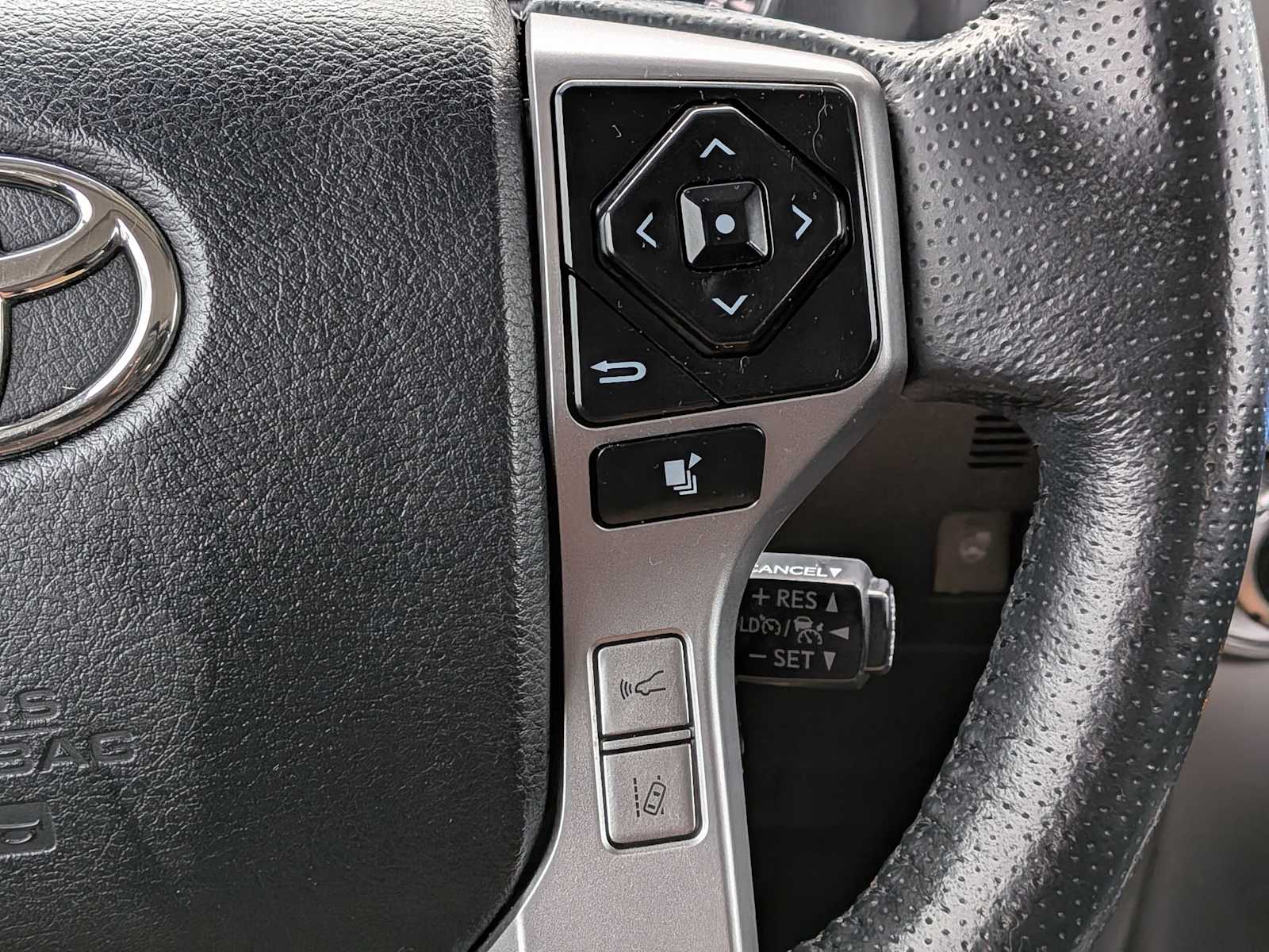 Thumbnail: 2024 Toyota 4Runner - 28