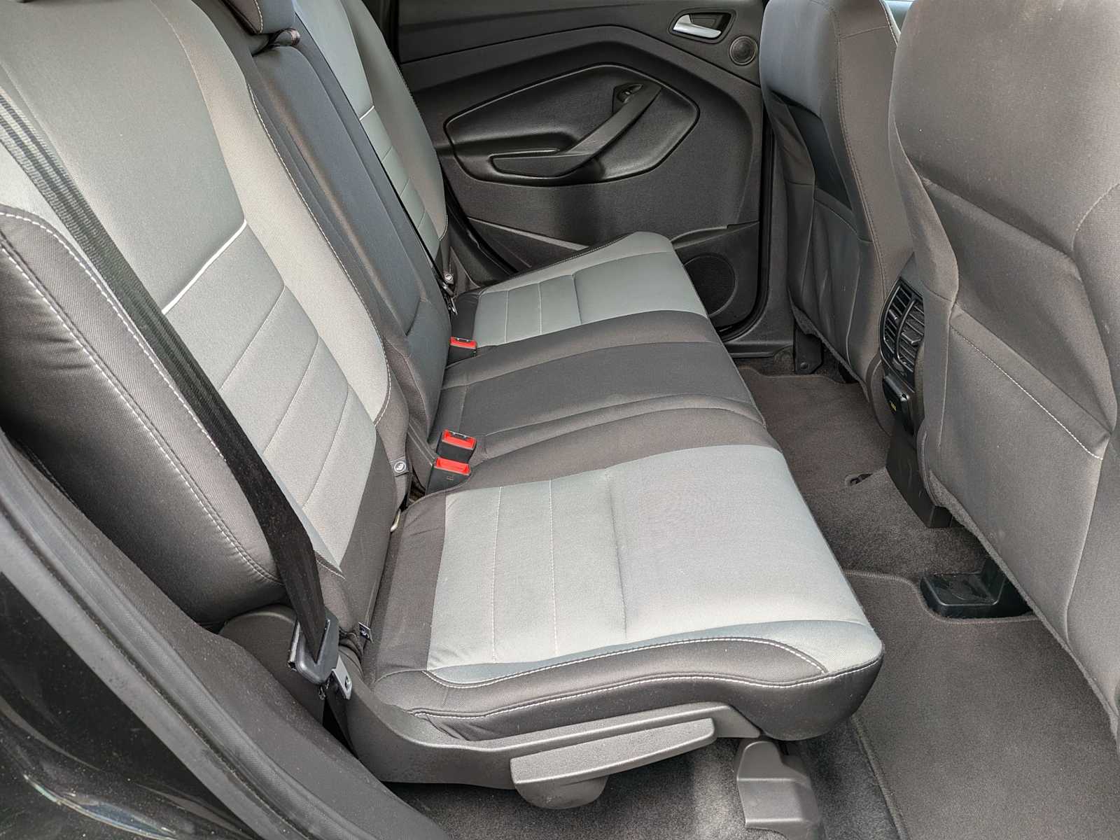 Thumbnail: 2015 Ford Escape - 16