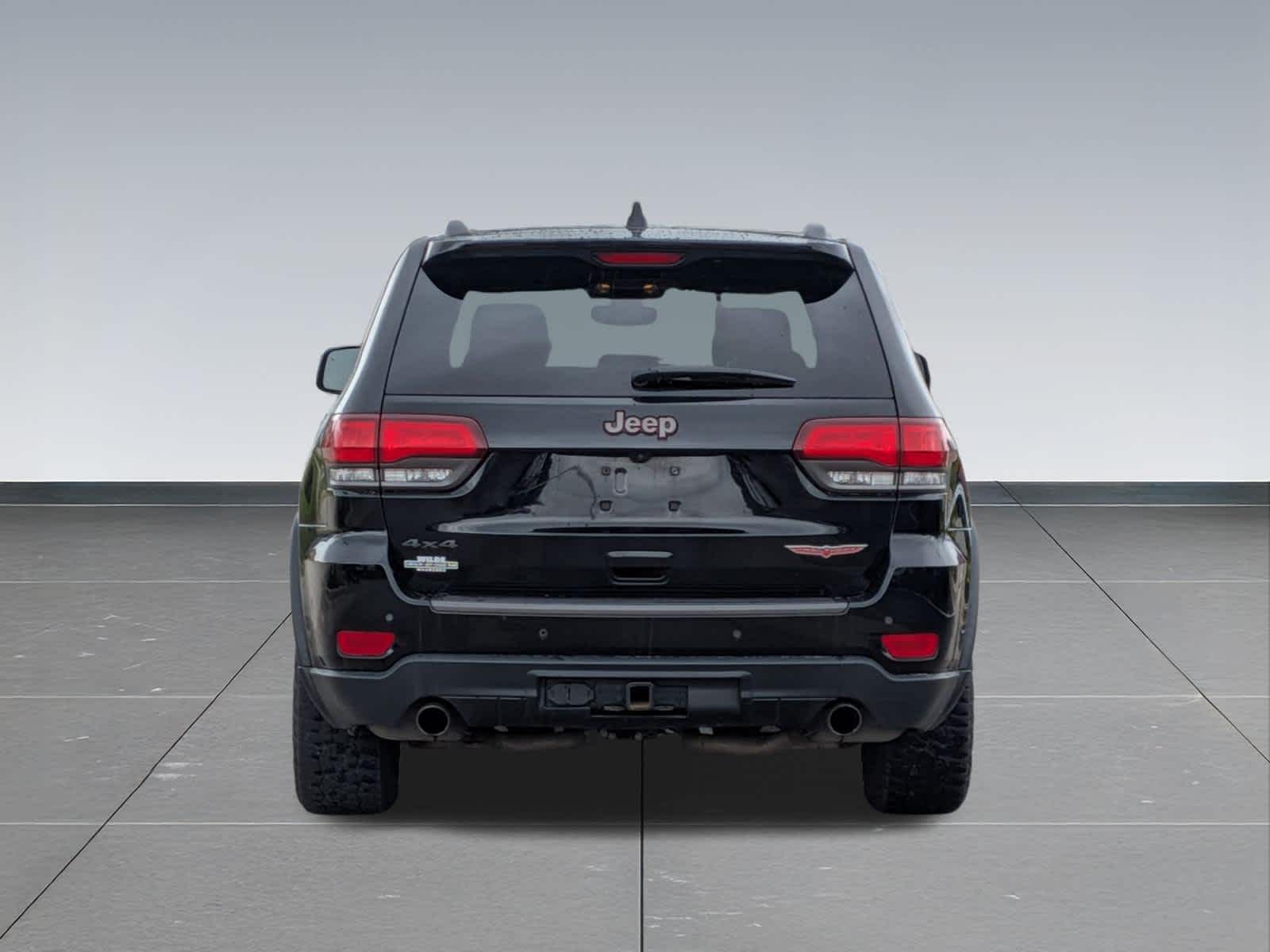 Thumbnail: 2018 Jeep Grand Cherokee - 4