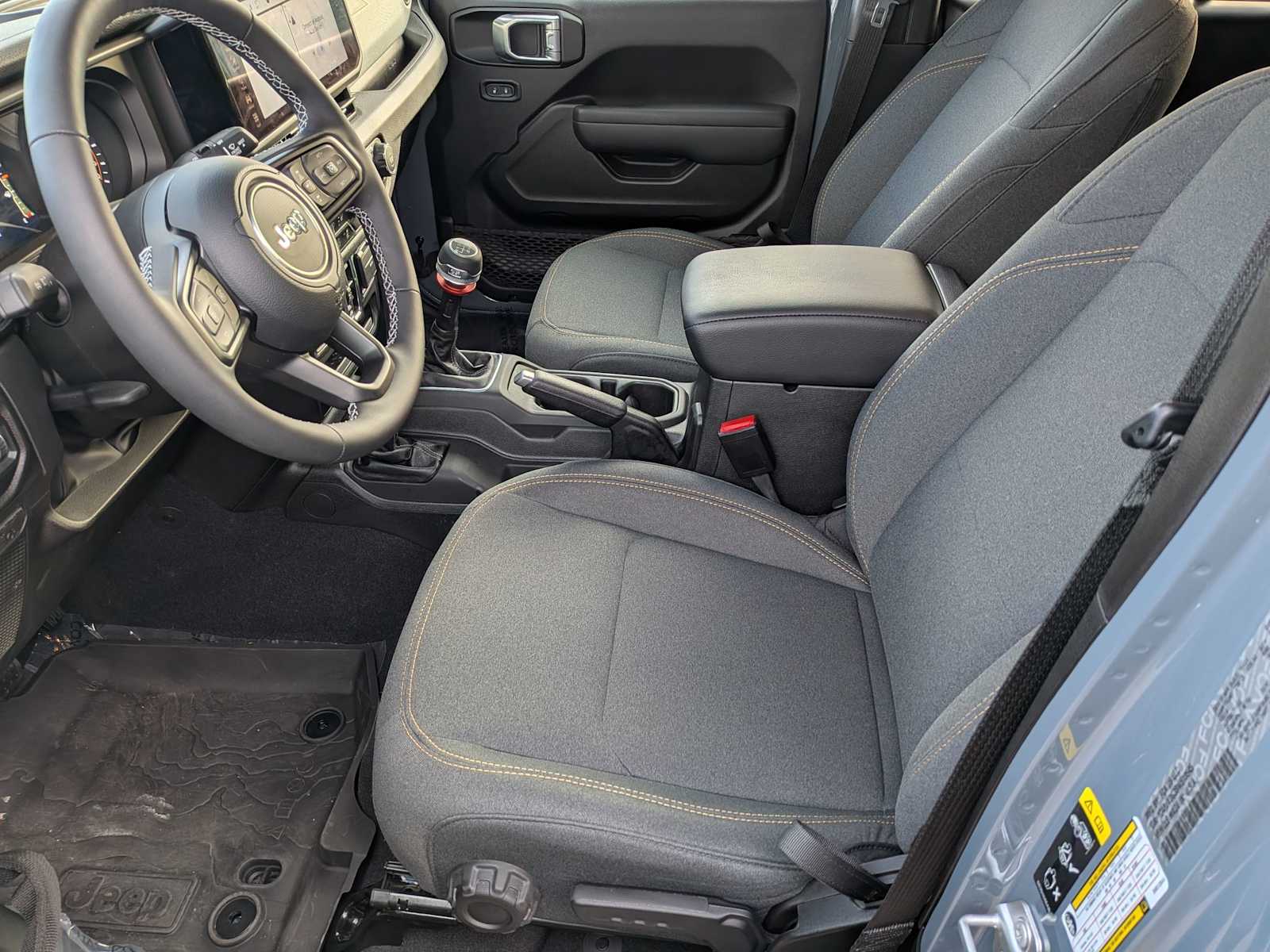 Thumbnail: 2025 Jeep Wrangler - 14