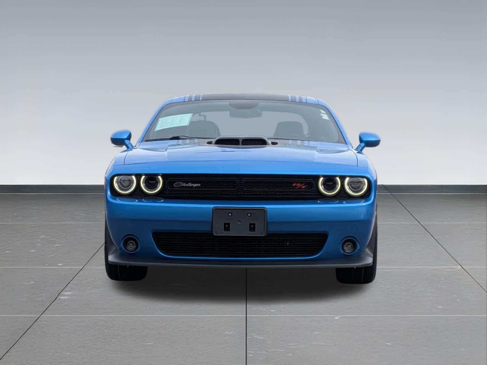 Thumbnail: 2016 Dodge Challenger - 8