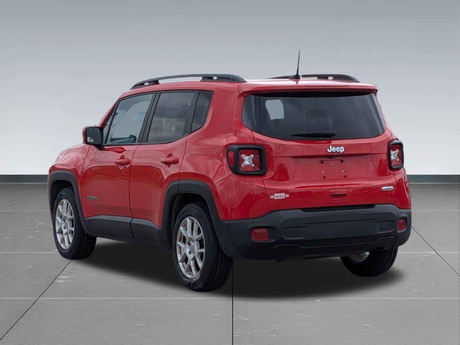 Thumbnail: 2020 Jeep Renegade - 4