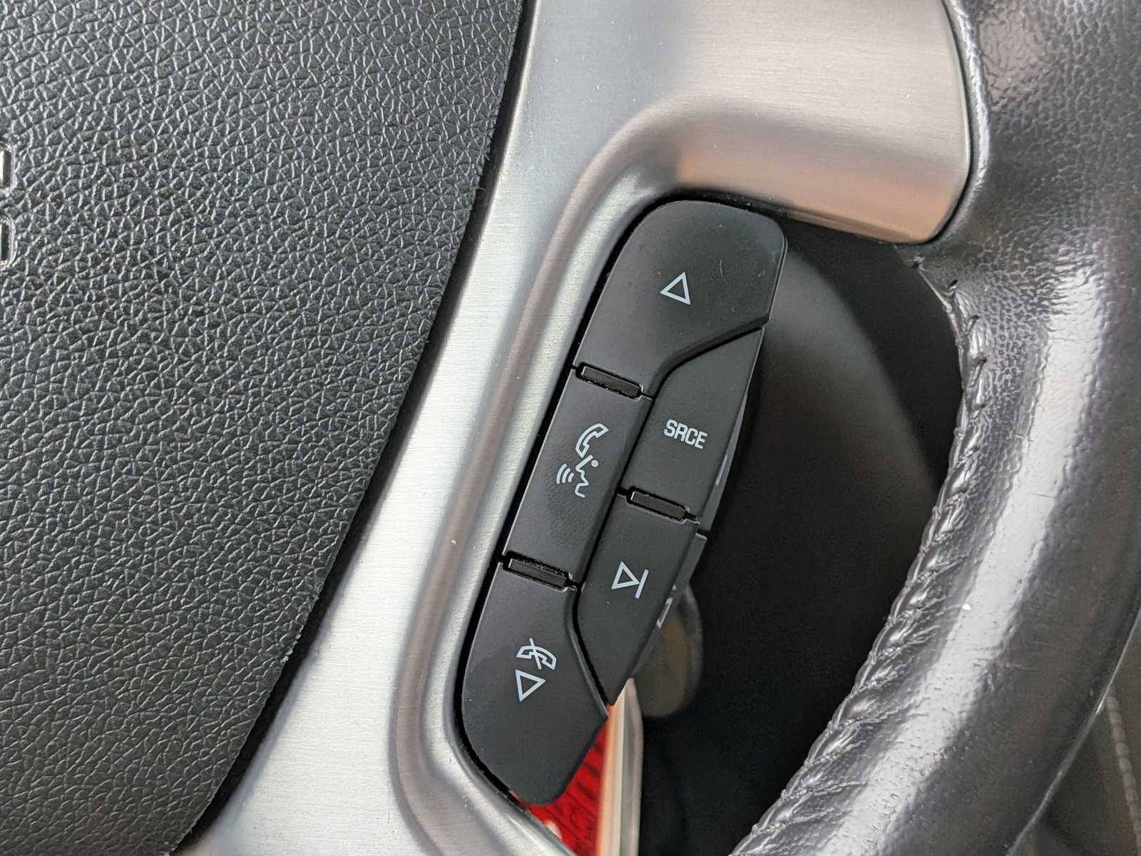 Thumbnail: 2014 GMC Acadia - 25