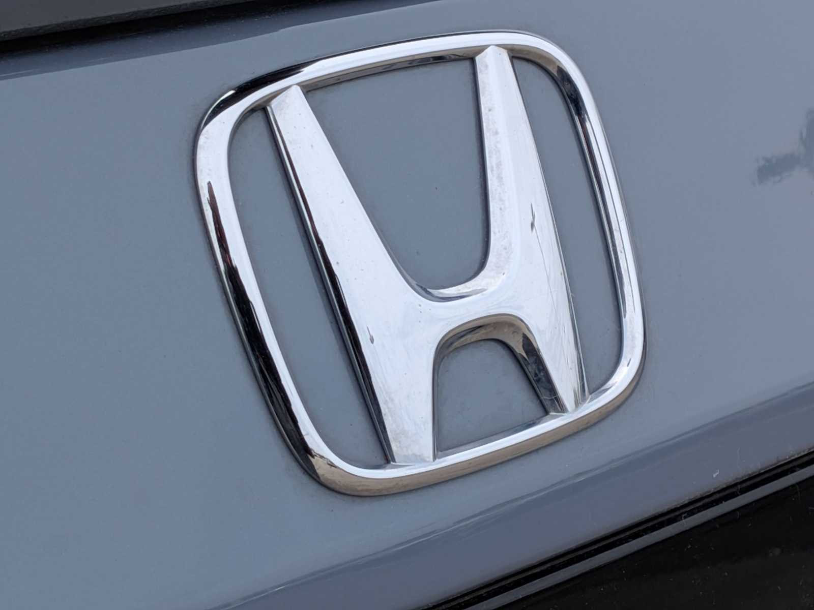 Thumbnail: 2023 Honda Pilot - 12