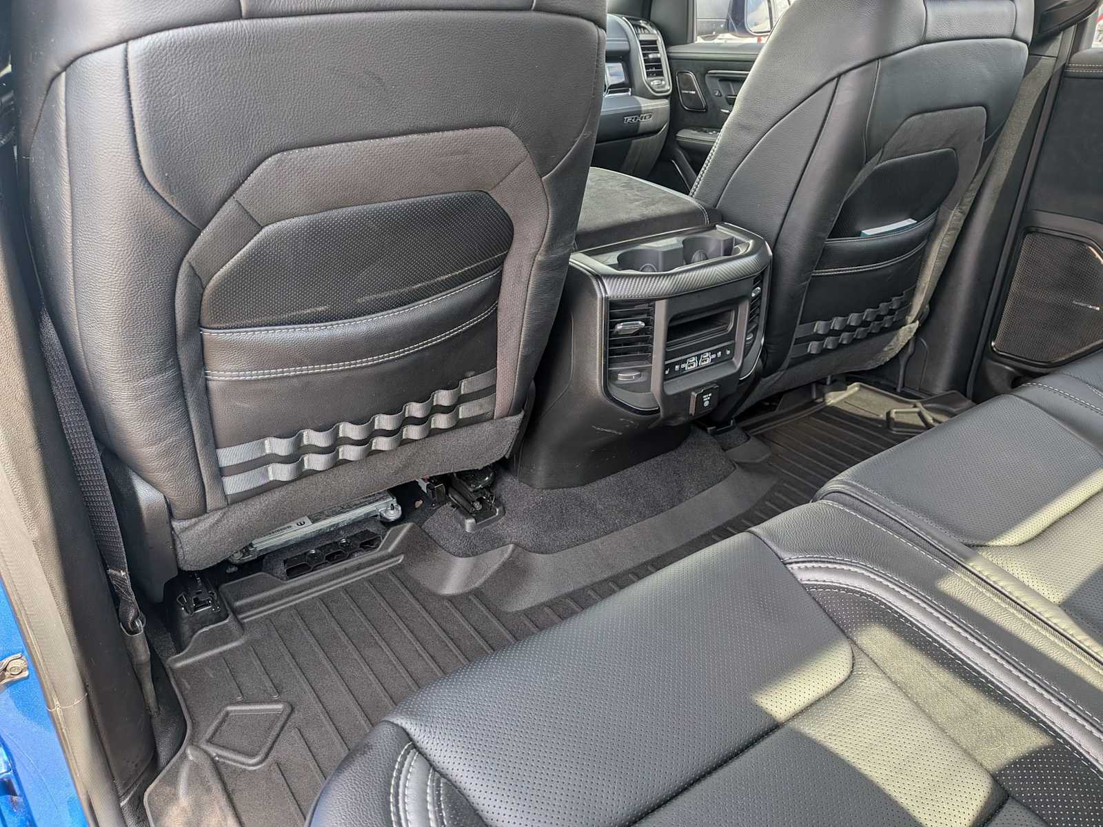 Thumbnail: 2025 RAM 1500 - 17