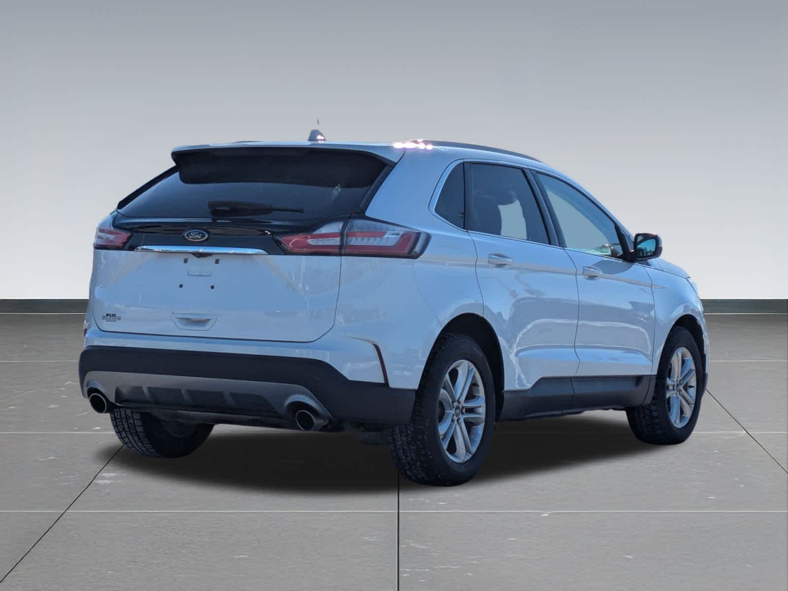 Thumbnail: 2019 Ford Edge - 6