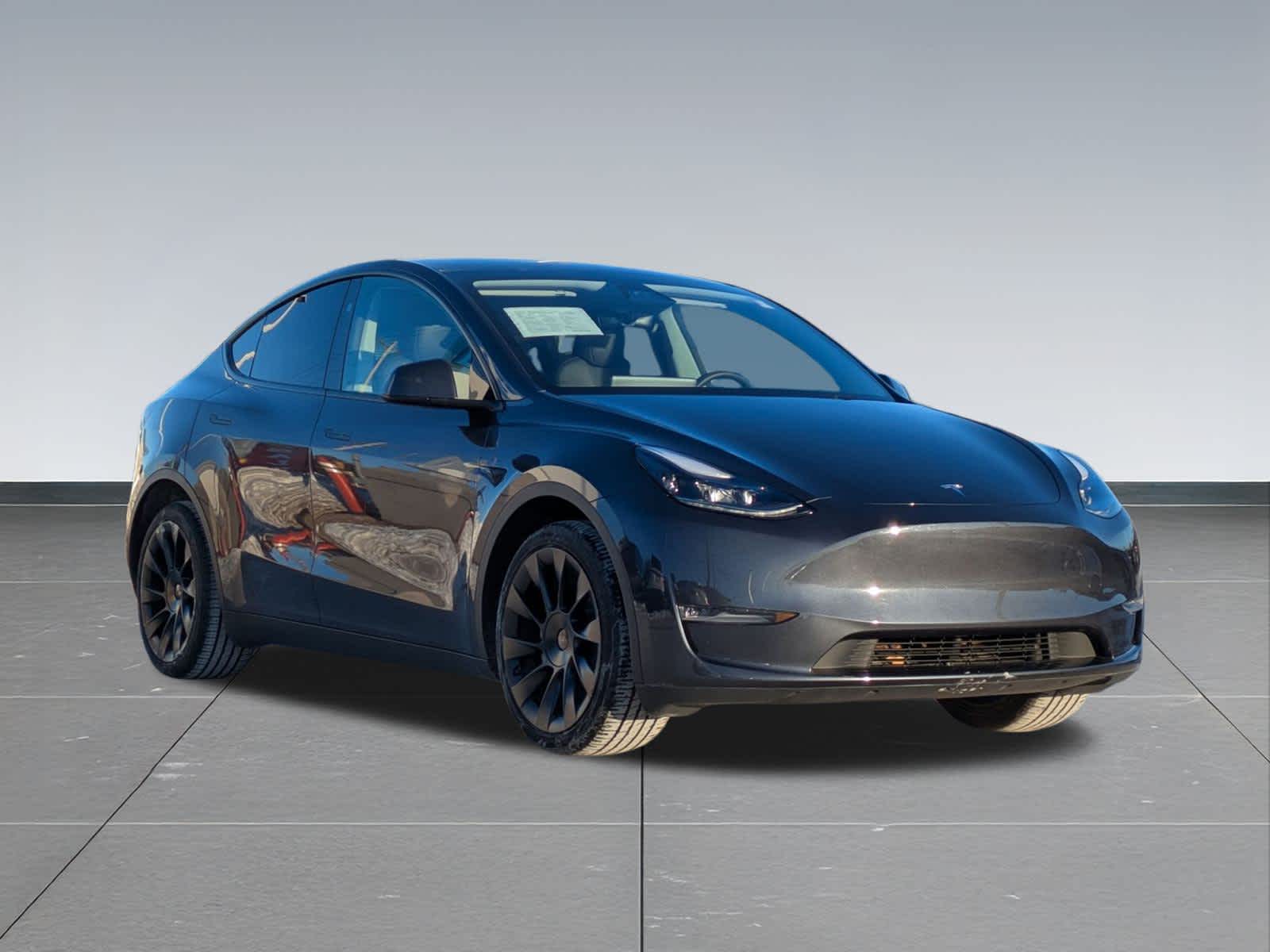 Thumbnail: 2024 Tesla Model Y - 8