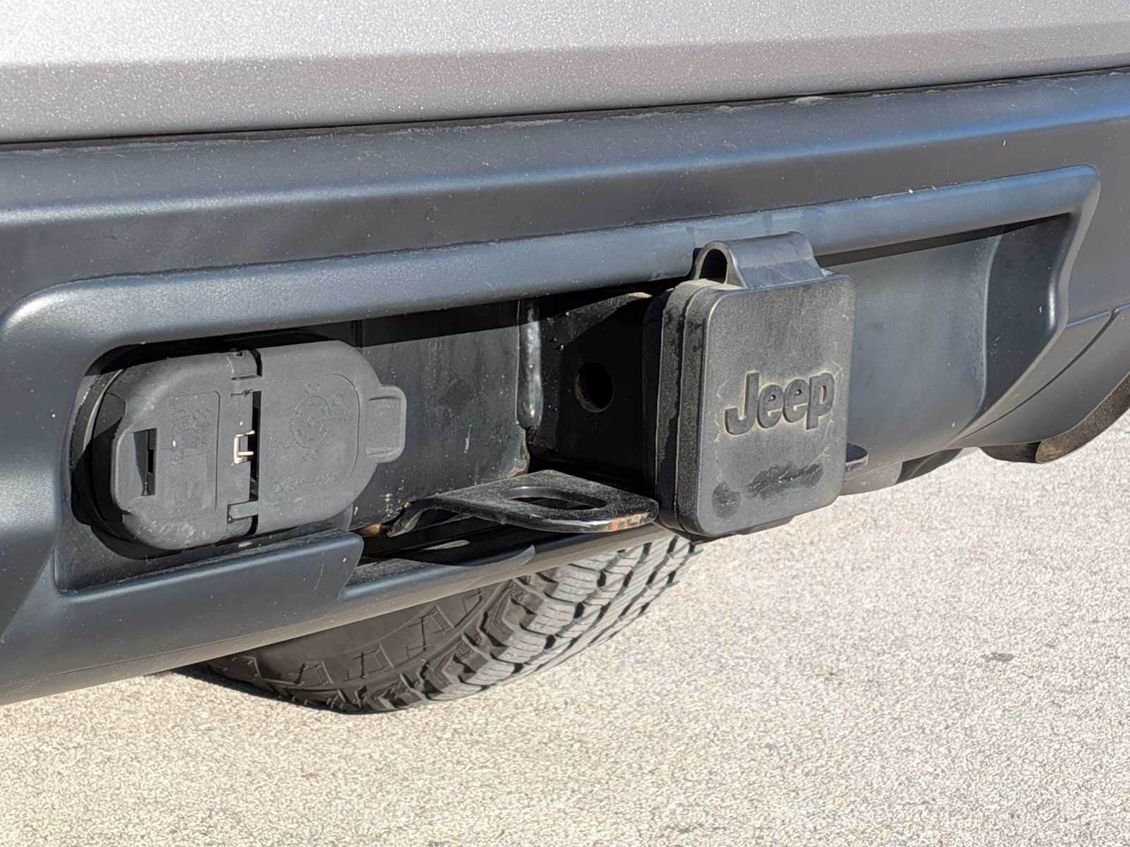 Thumbnail: 2017 Jeep Grand Cherokee - 32