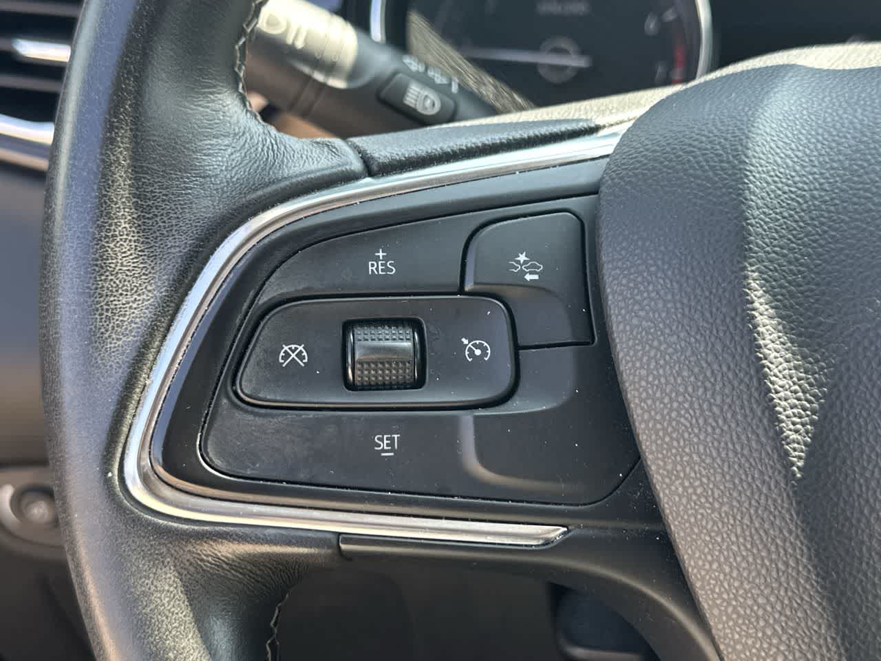 Thumbnail: 2022 Buick Encore GX - 20