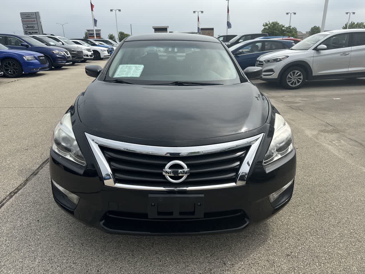 Thumbnail: 2013 Nissan Altima - 9