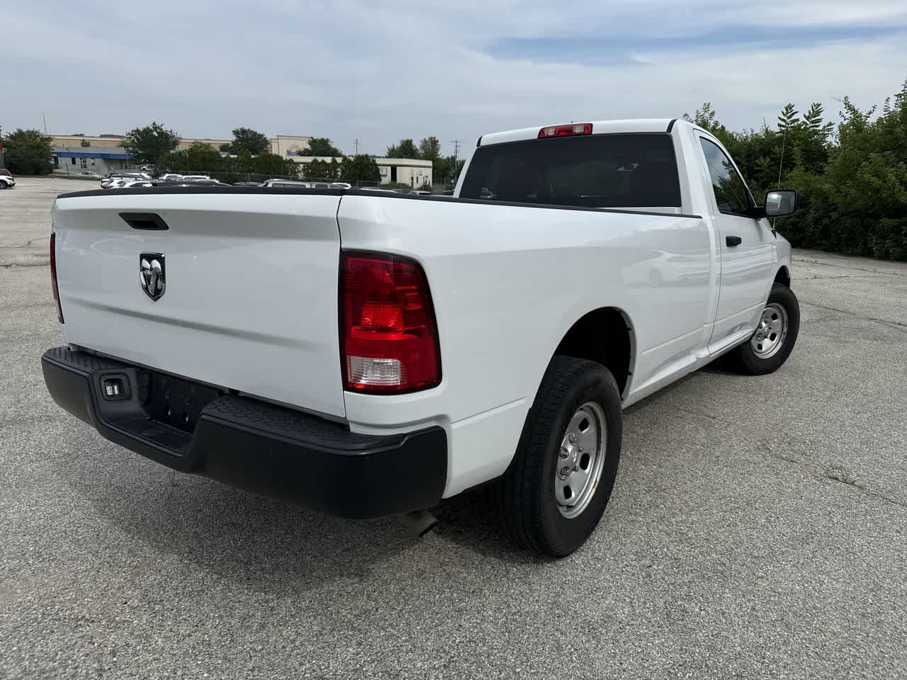 Thumbnail: 2021 RAM 1500 Classic - 6