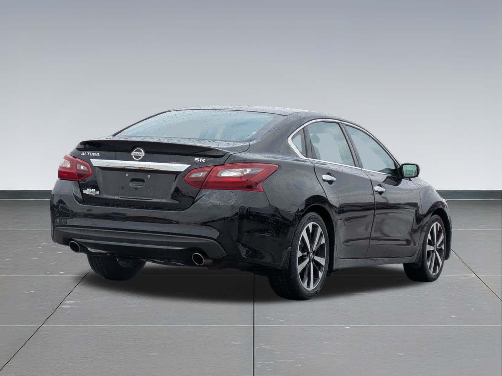 Thumbnail: 2018 Nissan Altima - 6