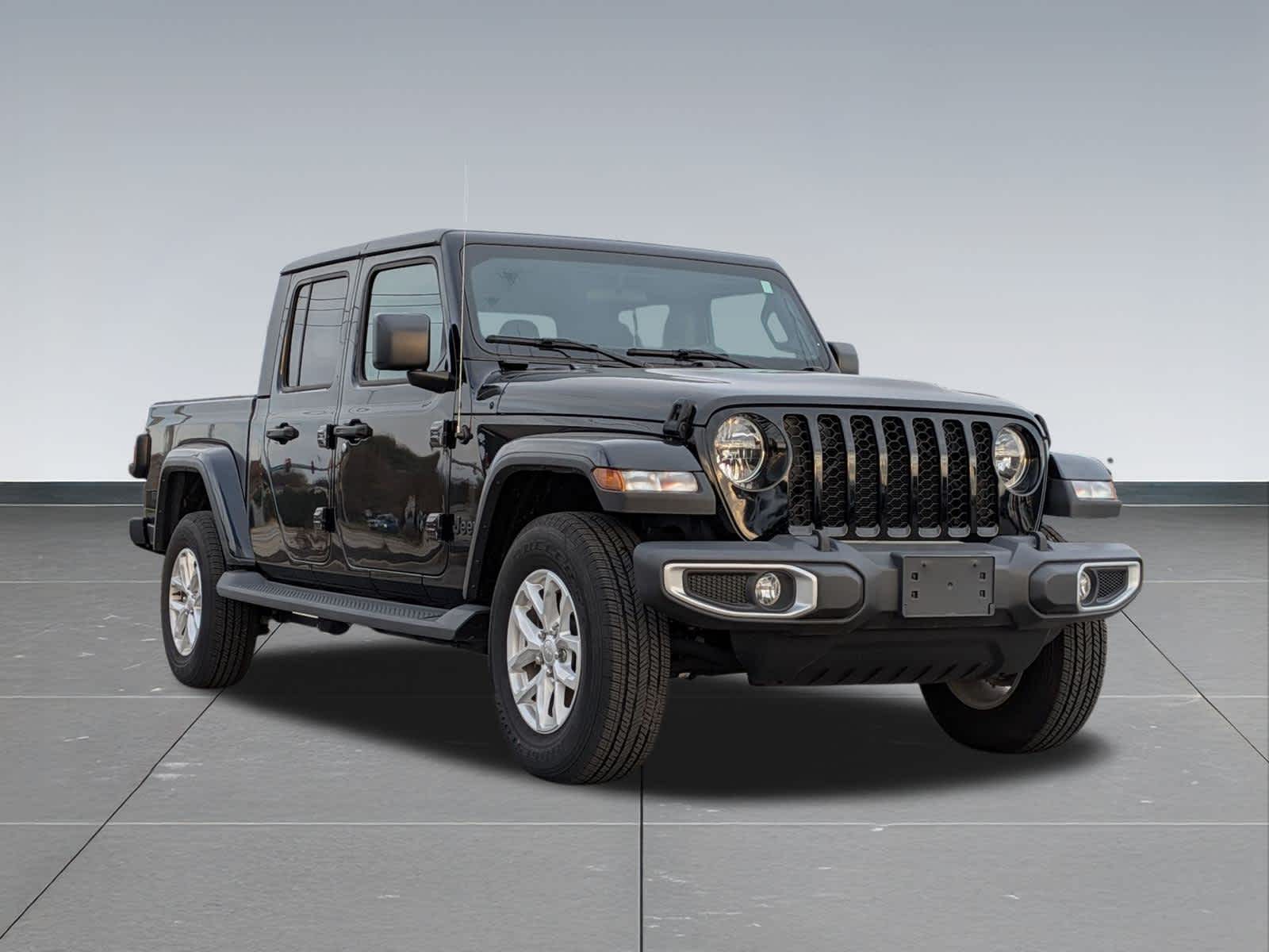 Thumbnail: 2023 Jeep Gladiator - 8