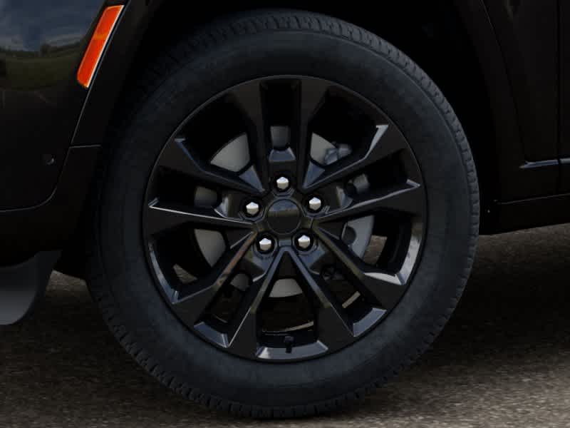 Thumbnail: 2026 Jeep Grand Cherokee L - 8