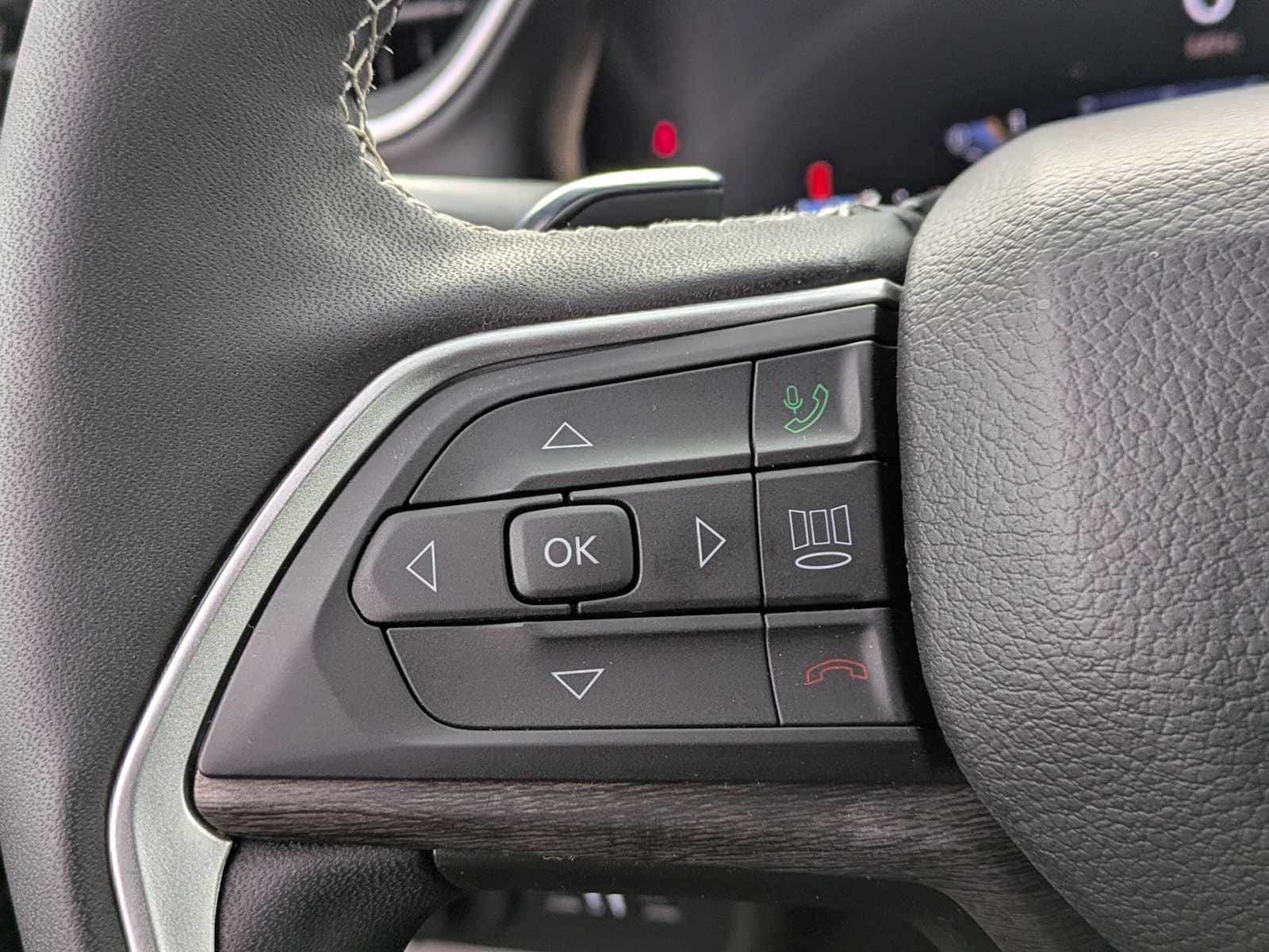 Thumbnail: 2025 Jeep Grand Cherokee - 21